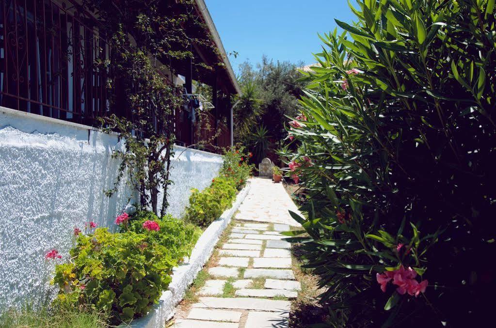 Villa Anna Studios Skiathos Island Exterior photo